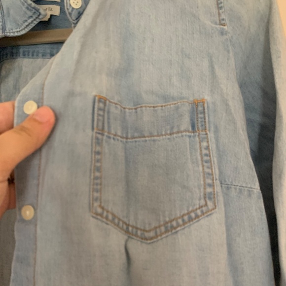 J.Crew Perfect Fit Chambray Button Up Shirt - Picture 3 of 3